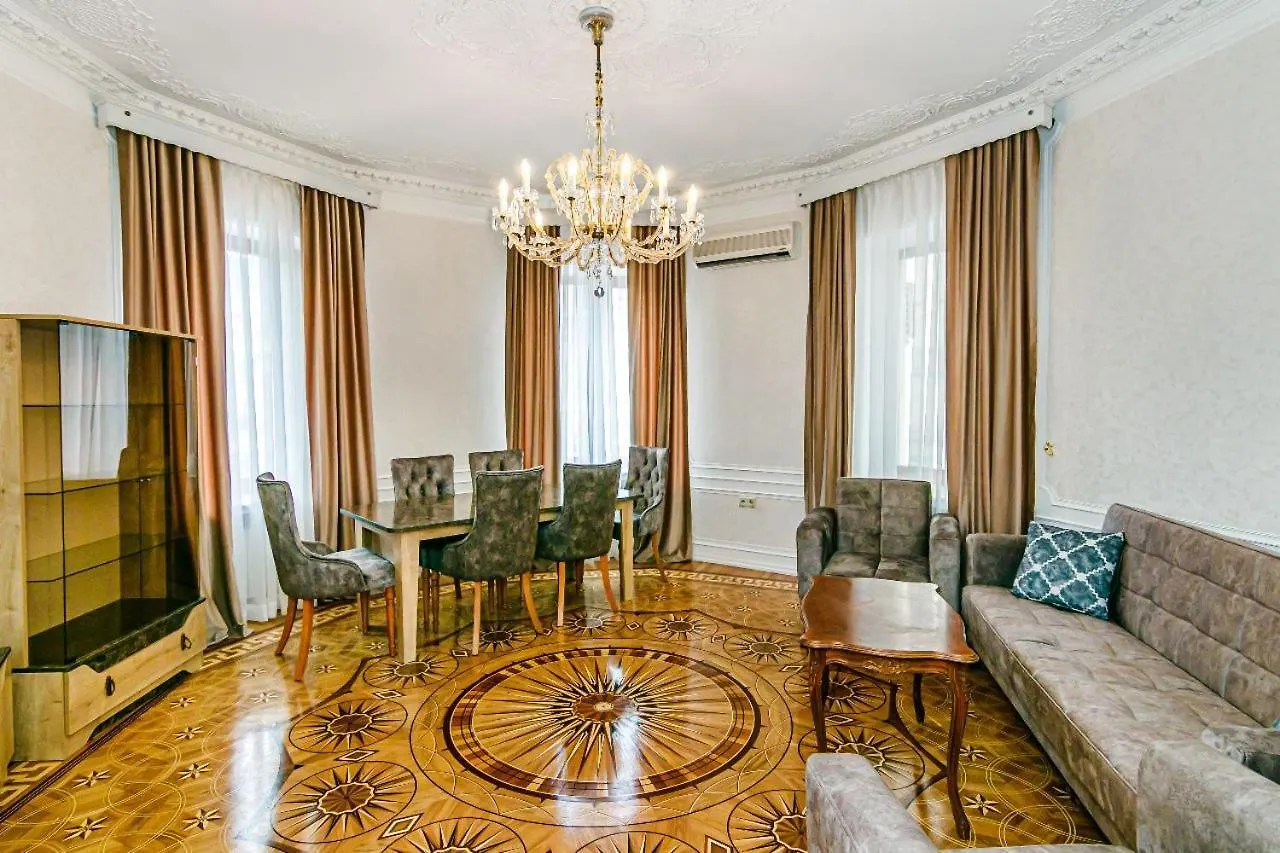 Apartment Azercell In The Fountain Baku