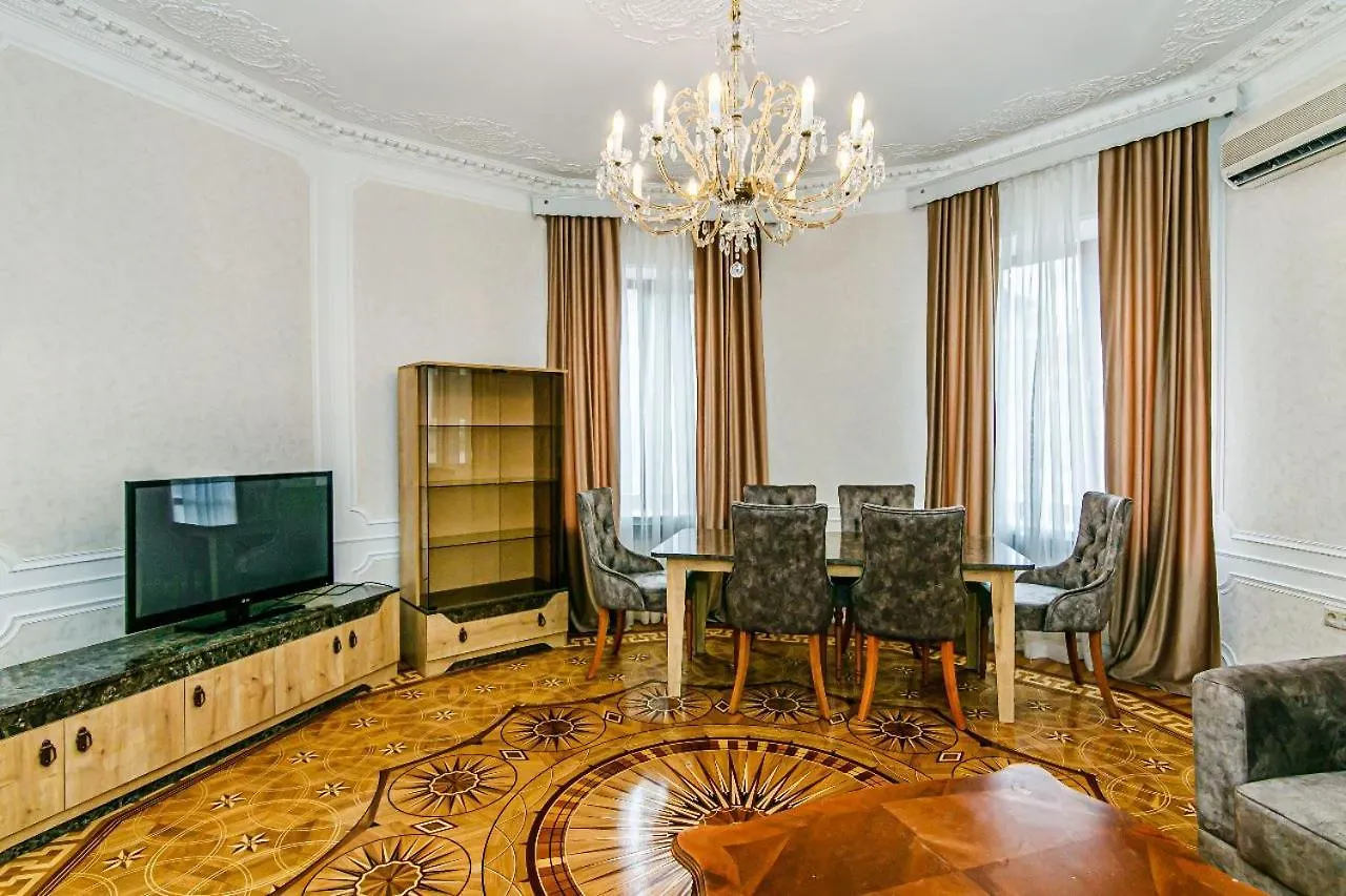Apartment Azercell In The Fountain Baku