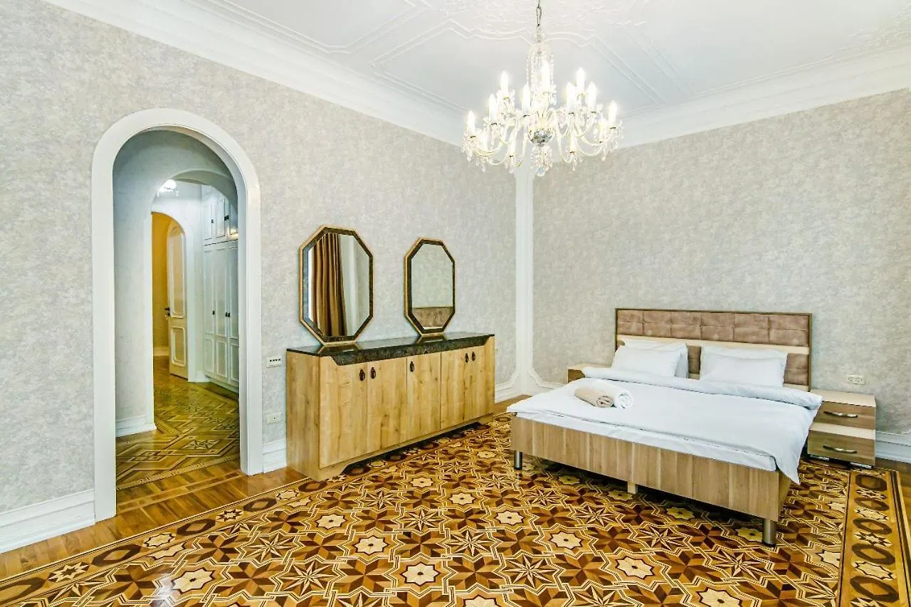 Apartment Azercell In The Fountain Baku