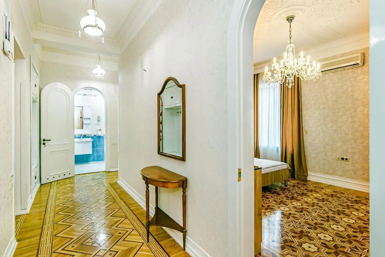 Apartment Azercell In The Fountain Baku