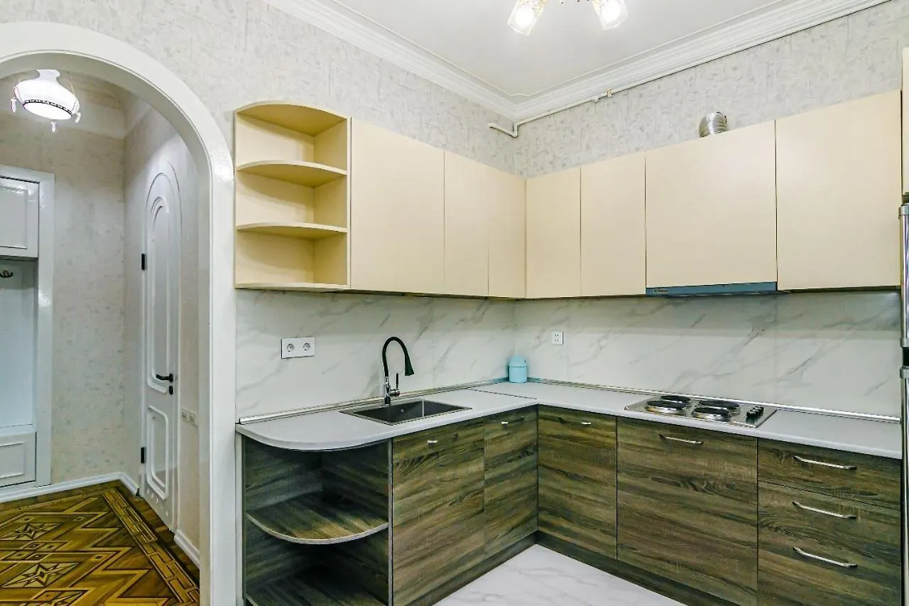 Apartment Azercell In The Fountain Baku